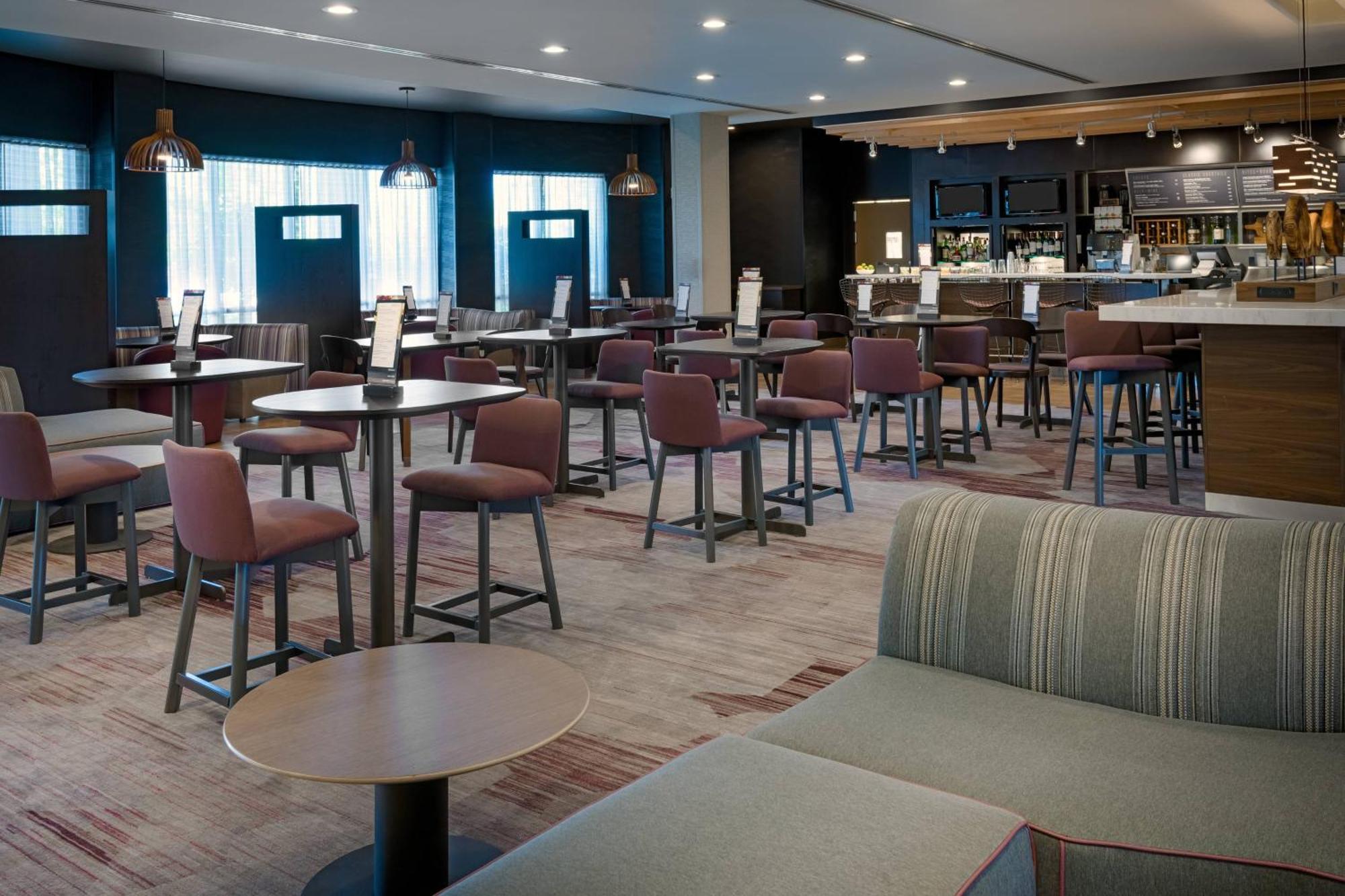 Courtyard By Marriott Buffalo Airport Cheektowaga Exterior foto