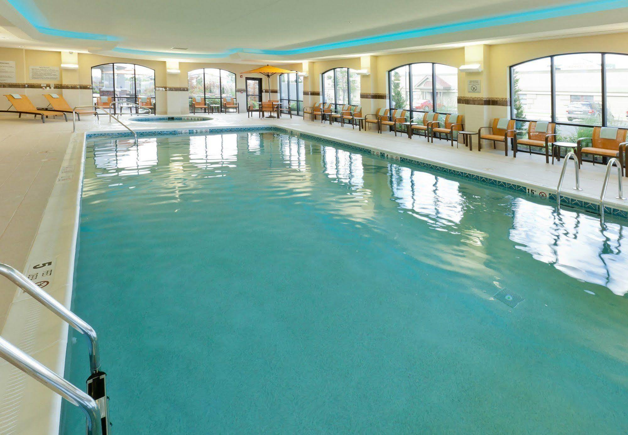 Courtyard By Marriott Buffalo Airport Cheektowaga Einrichtungen foto
