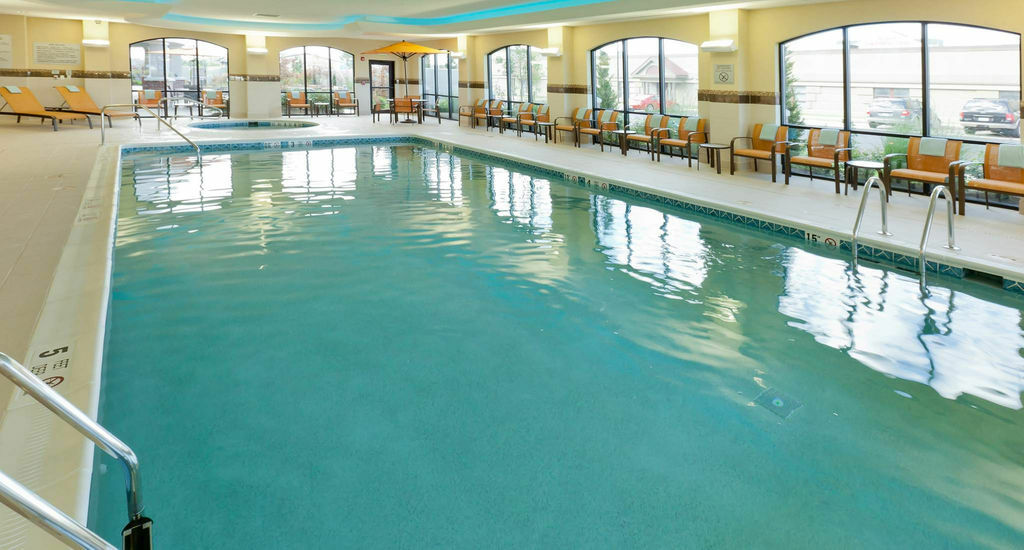 Courtyard By Marriott Buffalo Airport Cheektowaga Exterior foto